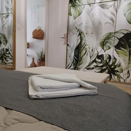 El Nido Apartment *